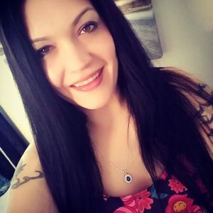 Meet your Posher, Suzanne